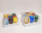 Tasses en verre de couleurs