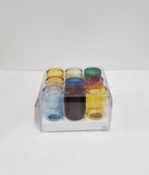 Tasses en verre de couleurs